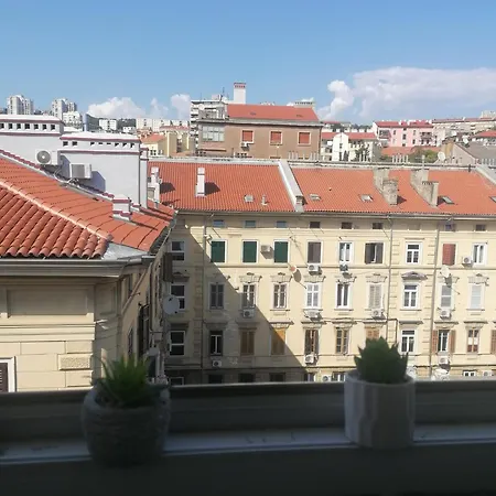 Mirela Διαμέρισμα